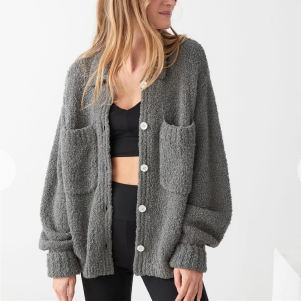 Collared Relaxed Boucle Knit Cardigan